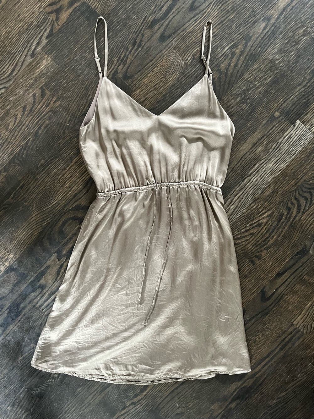 Babaton Aritzia 100% Silk Champagne Taupe V-Neck Mini Slip Dress Tie Size XS